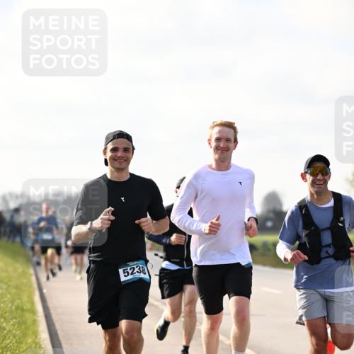12.04.2026 - 45. Internationalen Wilhelmsburger Insellauf Dr. Thomas Lammeyer http://msf.ph/oto/9442021 12.04.2026 10:10:06 Laufen 5238 meine-sportfotos.de