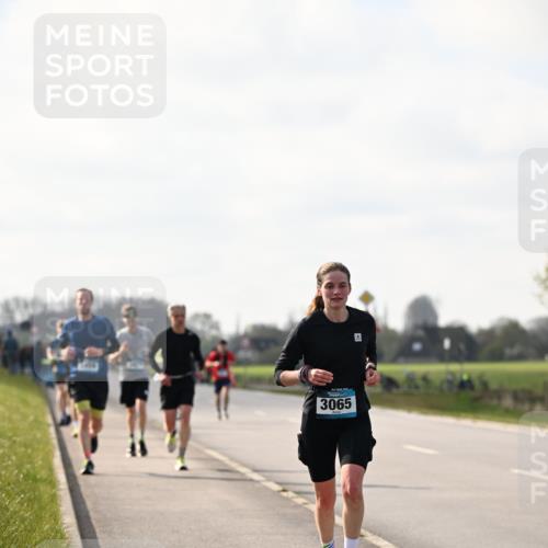 12.04.2026 - 45. Internationalen Wilhelmsburger Insellauf Dr. Thomas Lammeyer http://msf.ph/oto/9442044 12.04.2026 10:10:11 Laufen 3065 meine-sportfotos.de