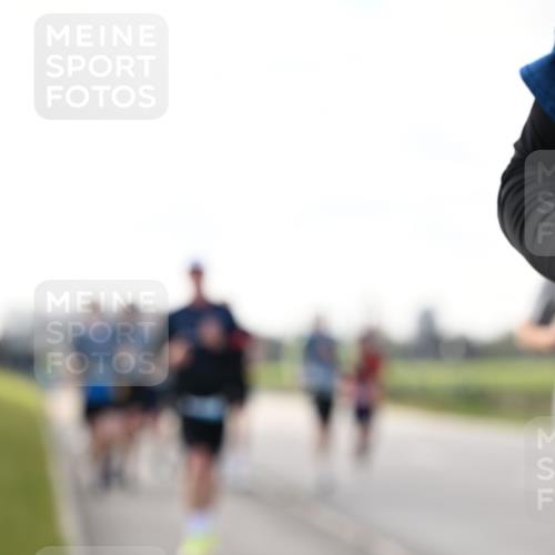 12.04.2026 - 45. Internationalen Wilhelmsburger Insellauf Dr. Thomas Lammeyer http://msf.ph/oto/9442073 12.04.2026 10:10:18 Laufen  meine-sportfotos.de