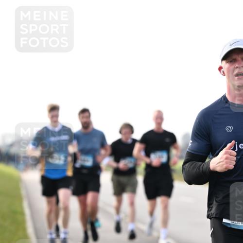 12.04.2026 - 45. Internationalen Wilhelmsburger Insellauf Dr. Thomas Lammeyer http://msf.ph/oto/9442087 12.04.2026 10:10:21 Laufen  meine-sportfotos.de