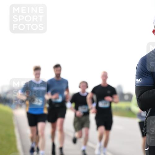 12.04.2026 - 45. Internationalen Wilhelmsburger Insellauf Dr. Thomas Lammeyer http://msf.ph/oto/9442088 12.04.2026 10:10:21 Laufen  meine-sportfotos.de