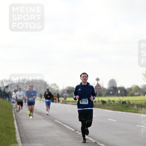 12.04.2026 - 45. Internationalen Wilhelmsburger Insellauf Dr. Thomas Lammeyer http://msf.ph/oto/9442157 12.04.2026 10:10:48 Laufen 5710 meine-sportfotos.de