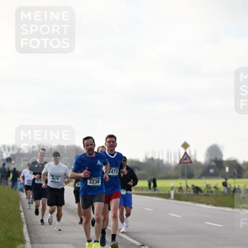 12.04.2026 - 45. Internationalen Wilhelmsburger Insellauf Dr. Thomas Lammeyer http://msf.ph/oto/9442169 12.04.2026 10:10:53 Laufen 4679, 3238, 2472, 17 meine-sportfotos.de