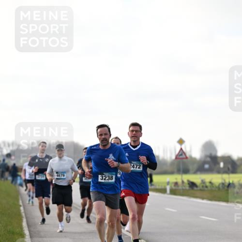 12.04.2026 - 45. Internationalen Wilhelmsburger Insellauf Dr. Thomas Lammeyer http://msf.ph/oto/9442176 12.04.2026 10:10:54 Laufen 2472, 4679, 3731, 3238 meine-sportfotos.de