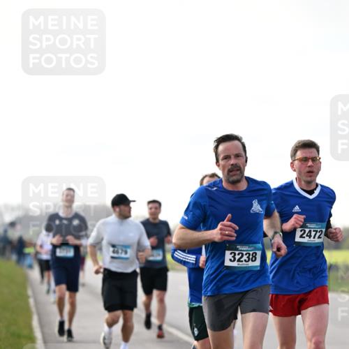 12.04.2026 - 45. Internationalen Wilhelmsburger Insellauf Dr. Thomas Lammeyer http://msf.ph/oto/9442190 12.04.2026 10:10:56 Laufen 3238, 2472 meine-sportfotos.de