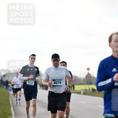 12.04.2026 - 45. Internationalen Wilhelmsburger Insellauf Dr. Thomas Lammeyer http://msf.ph/oto/9442201 12.04.2026 10:10:58 Laufen 3731, 4679 meine-sportfotos.de
