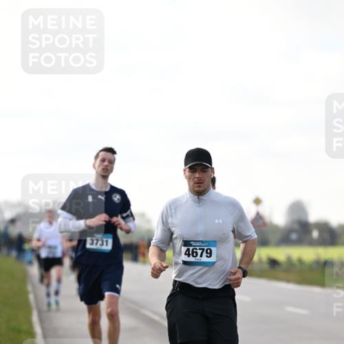 12.04.2026 - 45. Internationalen Wilhelmsburger Insellauf Dr. Thomas Lammeyer http://msf.ph/oto/9442206 12.04.2026 10:10:58 Laufen 3731, 4679 meine-sportfotos.de