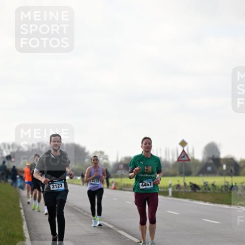 12.04.2026 - 45. Internationalen Wilhelmsburger Insellauf Dr. Thomas Lammeyer http://msf.ph/oto/9442270 12.04.2026 10:11:09 Laufen 2123, 4467 meine-sportfotos.de
