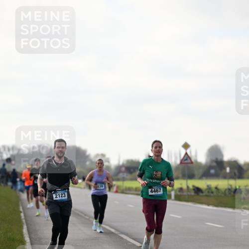 12.04.2026 - 45. Internationalen Wilhelmsburger Insellauf Dr. Thomas Lammeyer http://msf.ph/oto/9442272 12.04.2026 10:11:09 Laufen 2123, 4467 meine-sportfotos.de