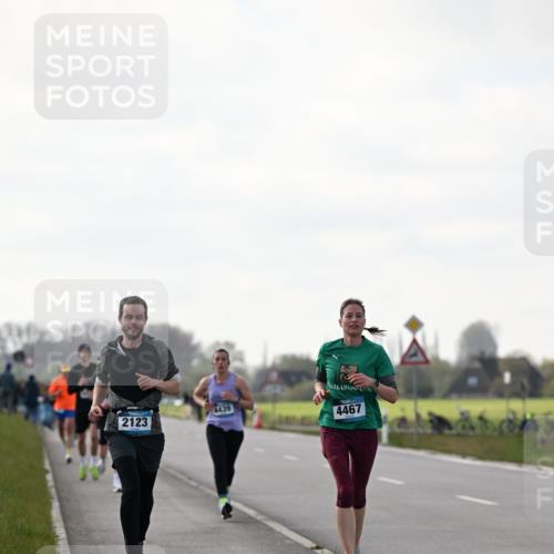 12.04.2026 - 45. Internationalen Wilhelmsburger Insellauf Dr. Thomas Lammeyer http://msf.ph/oto/9442273 12.04.2026 10:11:09 Laufen 2123, 4467 meine-sportfotos.de