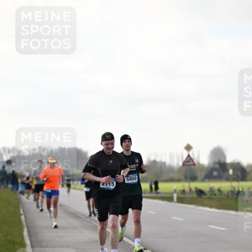 12.04.2026 - 45. Internationalen Wilhelmsburger Insellauf Dr. Thomas Lammeyer http://msf.ph/oto/9442307 12.04.2026 10:11:16 Laufen 7, 5950, 415 meine-sportfotos.de