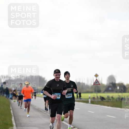 12.04.2026 - 45. Internationalen Wilhelmsburger Insellauf Dr. Thomas Lammeyer http://msf.ph/oto/9442308 12.04.2026 10:11:16 Laufen 15, 5950 meine-sportfotos.de