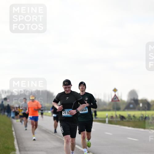 12.04.2026 - 45. Internationalen Wilhelmsburger Insellauf Dr. Thomas Lammeyer http://msf.ph/oto/9442310 12.04.2026 10:11:16 Laufen 2115, 5950 meine-sportfotos.de