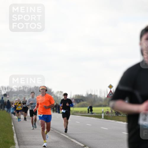 12.04.2026 - 45. Internationalen Wilhelmsburger Insellauf Dr. Thomas Lammeyer http://msf.ph/oto/9442327 12.04.2026 10:11:19 Laufen  meine-sportfotos.de