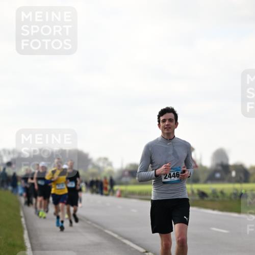 12.04.2026 - 45. Internationalen Wilhelmsburger Insellauf Dr. Thomas Lammeyer http://msf.ph/oto/9442343 12.04.2026 10:11:27 Laufen 2446 meine-sportfotos.de