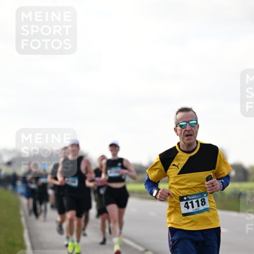 12.04.2026 - 45. Internationalen Wilhelmsburger Insellauf Dr. Thomas Lammeyer http://msf.ph/oto/9442388 12.04.2026 10:11:35 Laufen 4118 meine-sportfotos.de