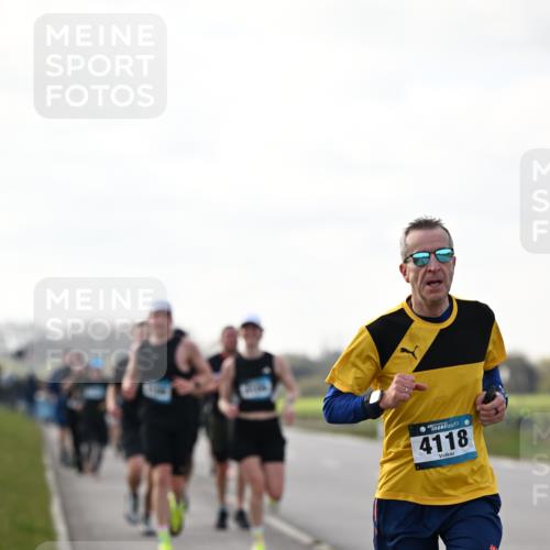 12.04.2026 - 45. Internationalen Wilhelmsburger Insellauf Dr. Thomas Lammeyer http://msf.ph/oto/9442389 12.04.2026 10:11:35 Laufen 4118 meine-sportfotos.de