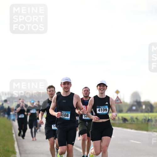 12.04.2026 - 45. Internationalen Wilhelmsburger Insellauf Dr. Thomas Lammeyer http://msf.ph/oto/9442400 12.04.2026 10:11:36 Laufen 55, 108, 56, 4109 meine-sportfotos.de