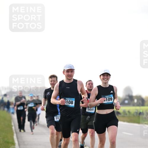 12.04.2026 - 45. Internationalen Wilhelmsburger Insellauf Dr. Thomas Lammeyer http://msf.ph/oto/9442401 12.04.2026 10:11:37 Laufen 55, 108, 5691, 109, 2 meine-sportfotos.de