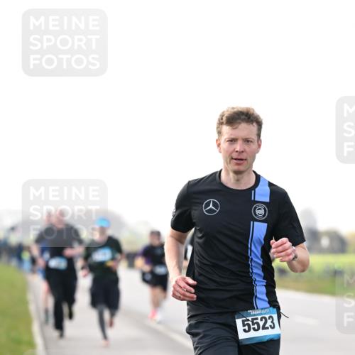12.04.2026 - 45. Internationalen Wilhelmsburger Insellauf Dr. Thomas Lammeyer http://msf.ph/oto/9442417 12.04.2026 10:11:40 Laufen 5523 meine-sportfotos.de