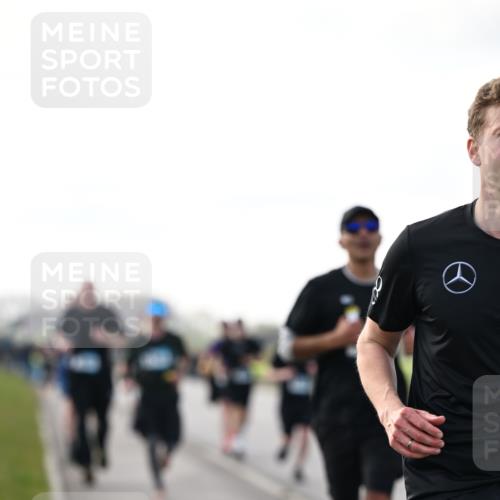 12.04.2026 - 45. Internationalen Wilhelmsburger Insellauf Dr. Thomas Lammeyer http://msf.ph/oto/9442422 12.04.2026 10:11:40 Laufen  meine-sportfotos.de