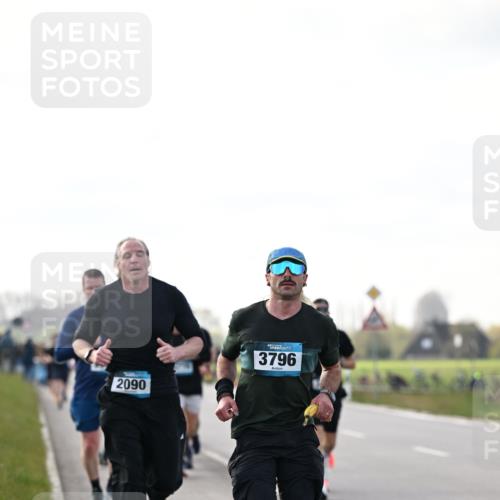 12.04.2026 - 45. Internationalen Wilhelmsburger Insellauf Dr. Thomas Lammeyer http://msf.ph/oto/9442440 12.04.2026 10:11:43 Laufen 2090, 3796 meine-sportfotos.de