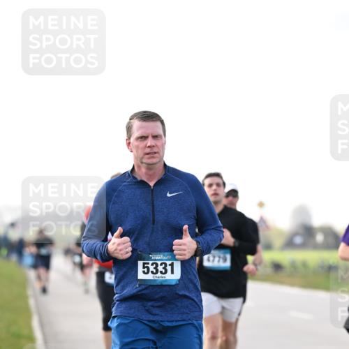 12.04.2026 - 45. Internationalen Wilhelmsburger Insellauf Dr. Thomas Lammeyer http://msf.ph/oto/9442463 12.04.2026 10:11:47 Laufen 4779, 5331 meine-sportfotos.de