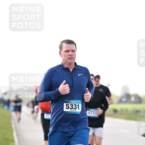 12.04.2026 - 45. Internationalen Wilhelmsburger Insellauf Dr. Thomas Lammeyer http://msf.ph/oto/9442464 12.04.2026 10:11:47 Laufen 45, 5331 meine-sportfotos.de