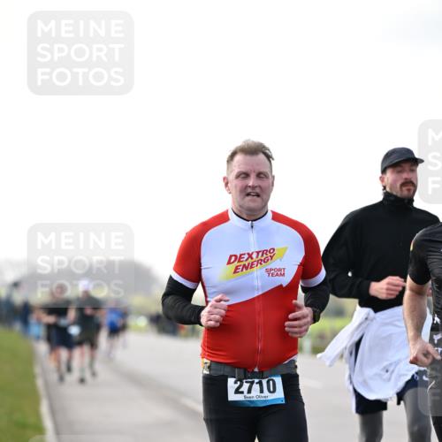 12.04.2026 - 45. Internationalen Wilhelmsburger Insellauf Dr. Thomas Lammeyer http://msf.ph/oto/9442477 12.04.2026 10:11:50 Laufen 2710 meine-sportfotos.de