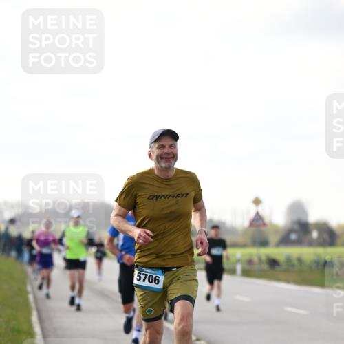 12.04.2026 - 45. Internationalen Wilhelmsburger Insellauf Dr. Thomas Lammeyer http://msf.ph/oto/9442502 12.04.2026 10:12:06 Laufen 5706 meine-sportfotos.de