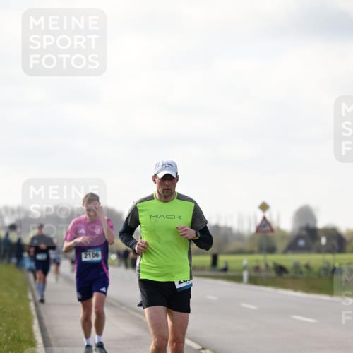 12.04.2026 - 45. Internationalen Wilhelmsburger Insellauf Dr. Thomas Lammeyer http://msf.ph/oto/9442519 12.04.2026 10:12:13 Laufen 2106 meine-sportfotos.de