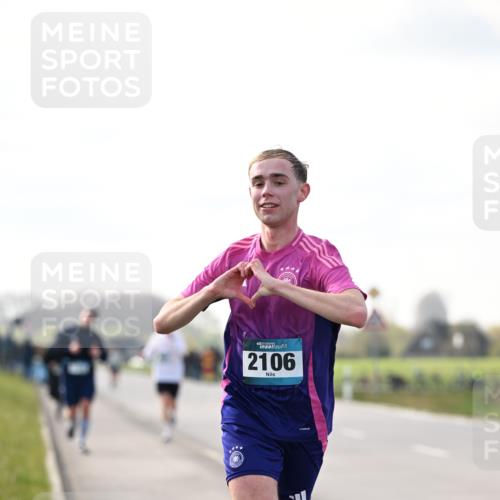 12.04.2026 - 45. Internationalen Wilhelmsburger Insellauf Dr. Thomas Lammeyer http://msf.ph/oto/9442526 12.04.2026 10:12:16 Laufen 2106 meine-sportfotos.de