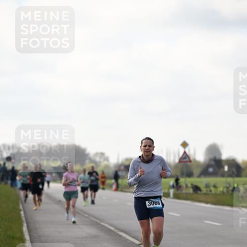 12.04.2026 - 45. Internationalen Wilhelmsburger Insellauf Dr. Thomas Lammeyer http://msf.ph/oto/9442566 12.04.2026 10:12:32 Laufen 3066 meine-sportfotos.de