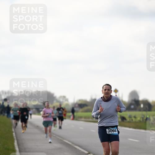 12.04.2026 - 45. Internationalen Wilhelmsburger Insellauf Dr. Thomas Lammeyer http://msf.ph/oto/9442571 12.04.2026 10:12:33 Laufen 3066 meine-sportfotos.de