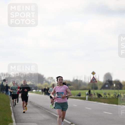 12.04.2026 - 45. Internationalen Wilhelmsburger Insellauf Dr. Thomas Lammeyer http://msf.ph/oto/9442576 12.04.2026 10:12:37 Laufen 4832 meine-sportfotos.de
