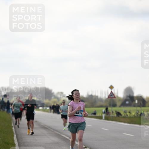 12.04.2026 - 45. Internationalen Wilhelmsburger Insellauf Dr. Thomas Lammeyer http://msf.ph/oto/9442578 12.04.2026 10:12:37 Laufen 4832 meine-sportfotos.de