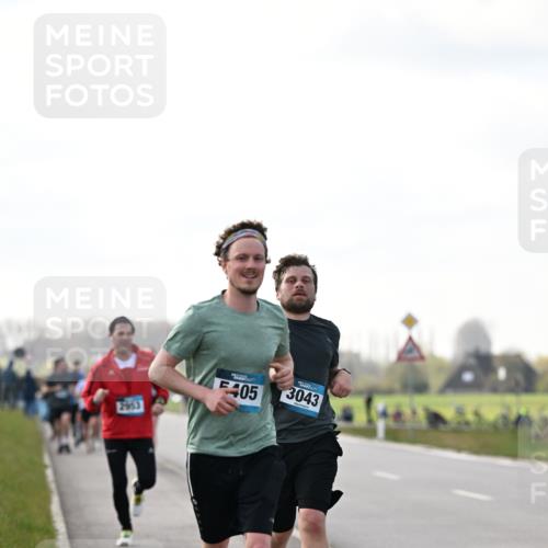 12.04.2026 - 45. Internationalen Wilhelmsburger Insellauf Dr. Thomas Lammeyer http://msf.ph/oto/9442610 12.04.2026 10:12:47 Laufen 2953, 405, 3043 meine-sportfotos.de
