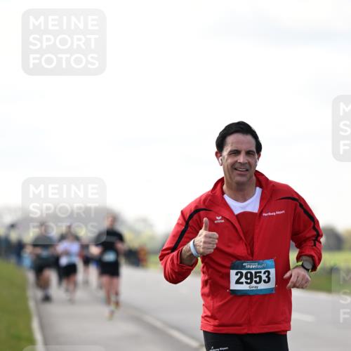 12.04.2026 - 45. Internationalen Wilhelmsburger Insellauf Dr. Thomas Lammeyer http://msf.ph/oto/9442639 12.04.2026 10:12:52 Laufen 2953 meine-sportfotos.de