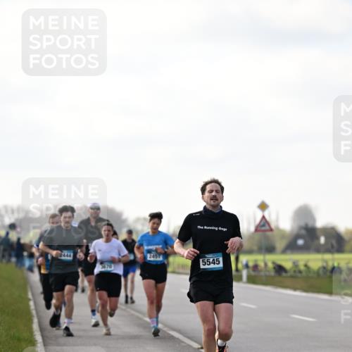 12.04.2026 - 45. Internationalen Wilhelmsburger Insellauf Dr. Thomas Lammeyer http://msf.ph/oto/9442651 12.04.2026 10:12:57 Laufen 670, 245, 5545 meine-sportfotos.de