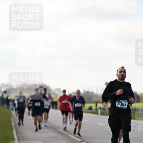 12.04.2026 - 45. Internationalen Wilhelmsburger Insellauf Dr. Thomas Lammeyer http://msf.ph/oto/9442696 12.04.2026 10:13:06 Laufen 5363 meine-sportfotos.de