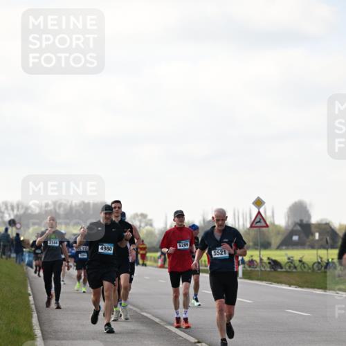 12.04.2026 - 45. Internationalen Wilhelmsburger Insellauf Dr. Thomas Lammeyer http://msf.ph/oto/9442706 12.04.2026 10:13:08 Laufen 3144, 4980, 5289, 3854, 5521 meine-sportfotos.de
