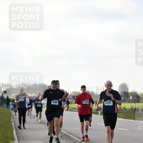 12.04.2026 - 45. Internationalen Wilhelmsburger Insellauf Dr. Thomas Lammeyer http://msf.ph/oto/9442713 12.04.2026 10:13:09 Laufen 3144, 4980, 5289, 5521 meine-sportfotos.de
