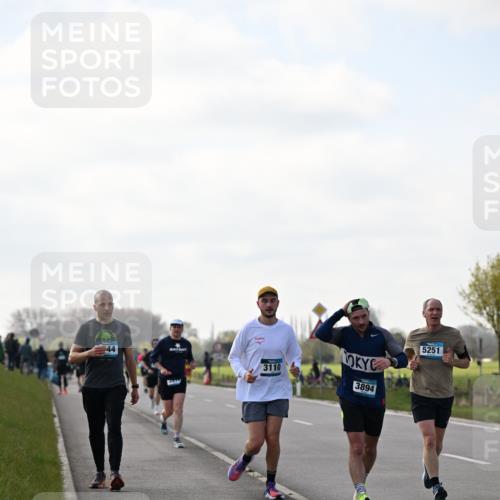 12.04.2026 - 45. Internationalen Wilhelmsburger Insellauf Dr. Thomas Lammeyer http://msf.ph/oto/9442747 12.04.2026 10:13:18 Laufen 44, 3110, 3894, 5251 meine-sportfotos.de