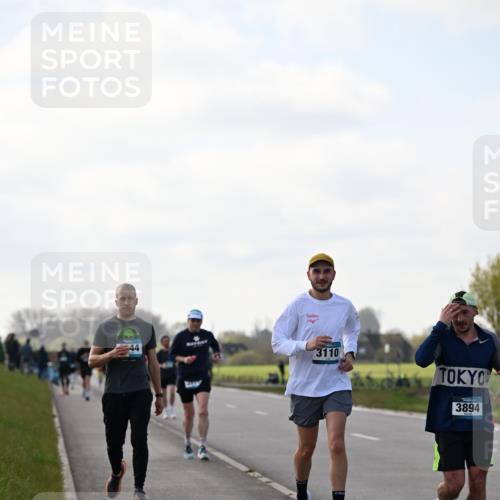 12.04.2026 - 45. Internationalen Wilhelmsburger Insellauf Dr. Thomas Lammeyer http://msf.ph/oto/9442754 12.04.2026 10:13:19 Laufen 44, 3110, 3894 meine-sportfotos.de