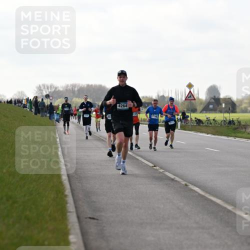 12.04.2026 - 45. Internationalen Wilhelmsburger Insellauf Dr. Thomas Lammeyer http://msf.ph/oto/9442779 12.04.2026 10:13:33 Laufen 2375, 403, 4264, 139, 2148, 5511 meine-sportfotos.de