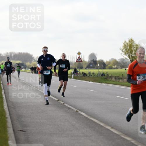 12.04.2026 - 45. Internationalen Wilhelmsburger Insellauf Dr. Thomas Lammeyer http://msf.ph/oto/9442812 12.04.2026 10:13:41 Laufen 5629, 2375, 3444, 3139, 2148 meine-sportfotos.de
