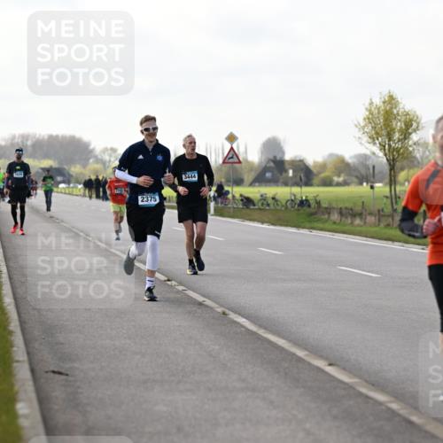 12.04.2026 - 45. Internationalen Wilhelmsburger Insellauf Dr. Thomas Lammeyer http://msf.ph/oto/9442815 12.04.2026 10:13:41 Laufen 5629, 2375, 3444, 3139 meine-sportfotos.de
