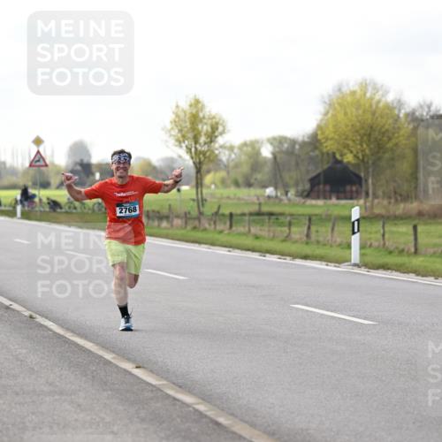 12.04.2026 - 45. Internationalen Wilhelmsburger Insellauf Dr. Thomas Lammeyer http://msf.ph/oto/9442851 12.04.2026 10:13:49 Laufen 2768 meine-sportfotos.de