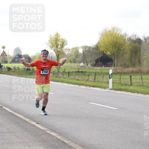 12.04.2026 - 45. Internationalen Wilhelmsburger Insellauf Dr. Thomas Lammeyer http://msf.ph/oto/9442854 12.04.2026 10:13:49 Laufen 2768 meine-sportfotos.de