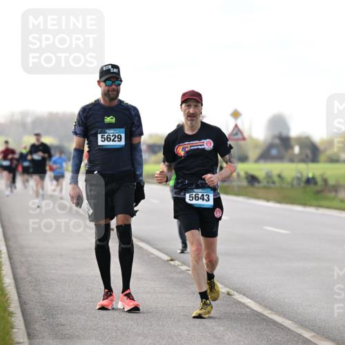 12.04.2026 - 45. Internationalen Wilhelmsburger Insellauf Dr. Thomas Lammeyer http://msf.ph/oto/9442870 12.04.2026 10:13:59 Laufen 5629, 5643 meine-sportfotos.de